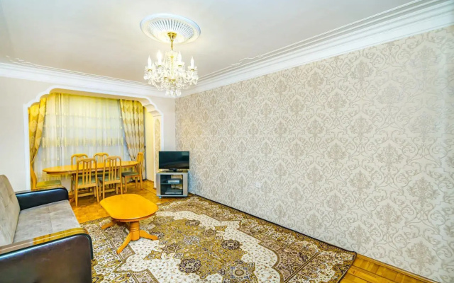 M Estate 2 Room U.Hajibeyov Street.