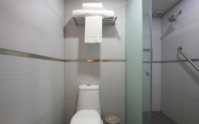 Holiday Inn Express Mexico - Toreo by IHG