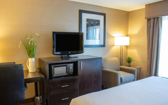 Country Inn & Suites by Radisson, Garden City, KS