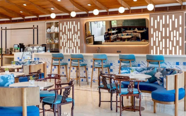 Cloudotel Walking Street