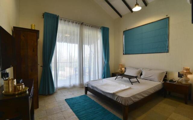 Castle Vintage VillageHouse 6BHK