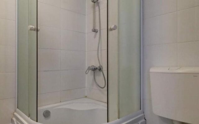 City Stay Hostel