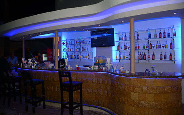 Le Mirage New Tiran