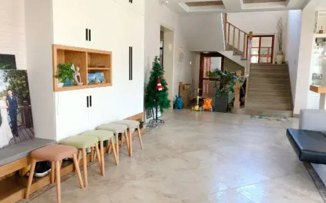 Zhujiajian Half-Day Leisure Homestay