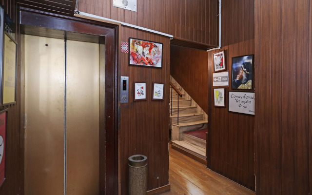 Hamilton Hotel