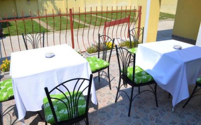 Kiskut Liget Pension