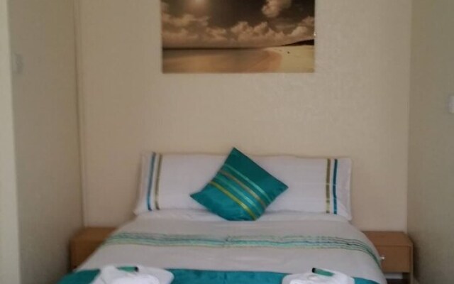 Harleys Guest House