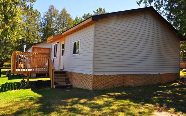 Okimot Lodge on Tomiko Lake