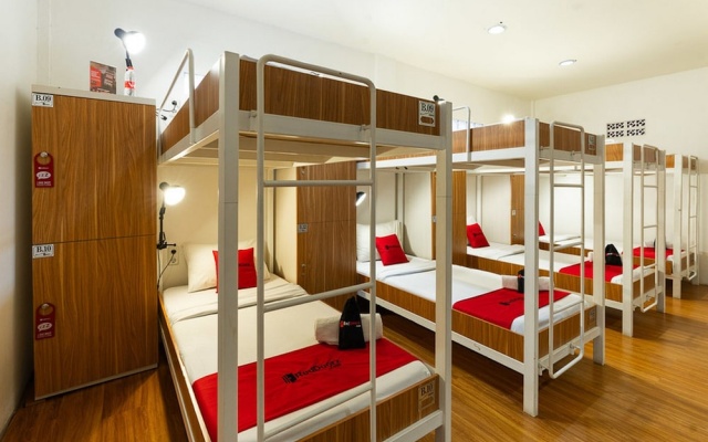 RedDoorz Hostel @ Dago 2 – Guest Rooms – Bandung