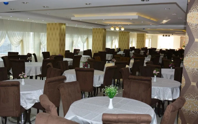Maciter Hotel