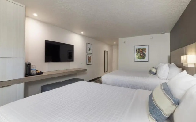 Quality Inn & Suites Montclair