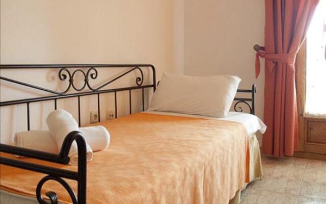 Hotel Ismini