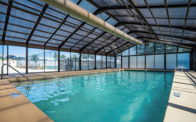 Royale Tee Retreat - Golf Dream