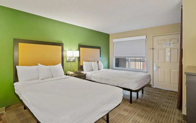 Extended Stay America Suites Washington DC Falls Church