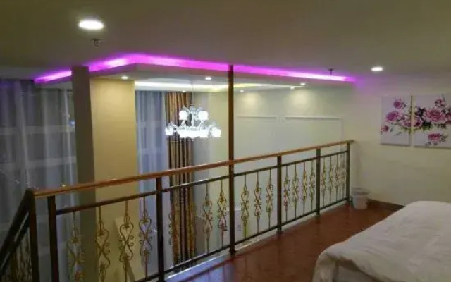 Dehui Sky City Business Hotel