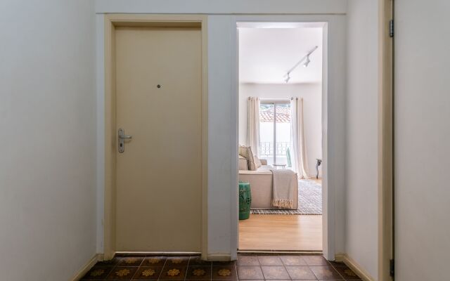 Apartamento com vaga e ótima localização | Itaim Bibi