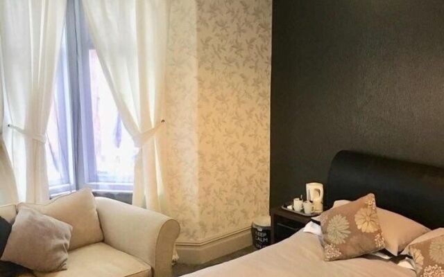 Macleods Guest House