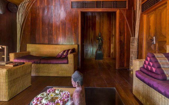 Wat Bo House