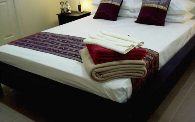 Belle Escapes - Latania Villa Palm Cove