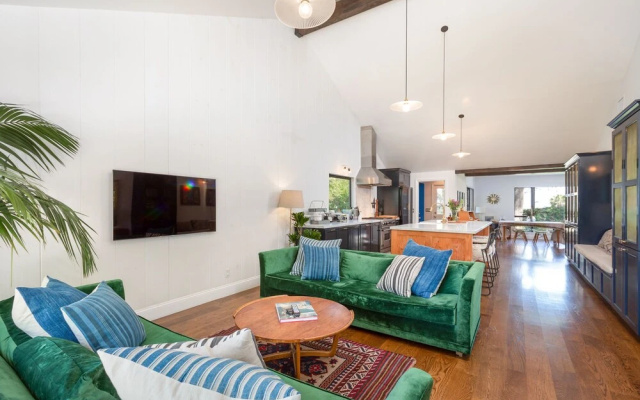 Silver Lake 3br W/ Water Views 3 Bedroom Home
