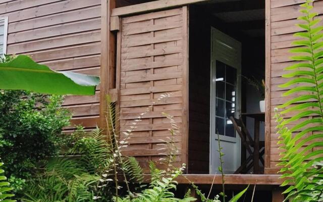 BUNGALOW Ti-Zozio SPA Privatif et. Jardin