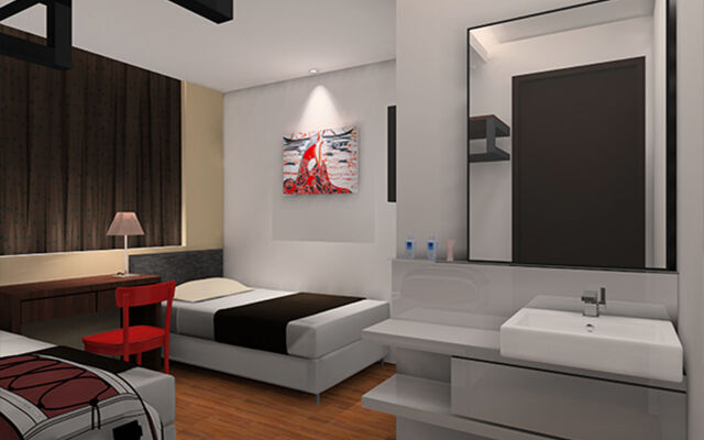 OYO 127 The Reeds Hotel