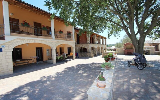 Apartments Luna