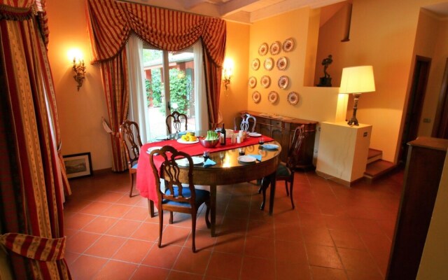 A Unique Location Surrounded by Hills and Near the sea