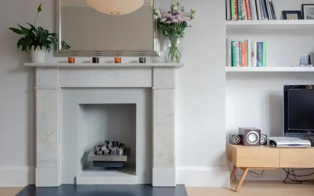 1 Bedroom Apartment in Brook Green