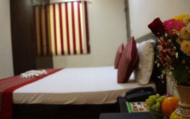 Maxfort Budget Hotel Dwarka