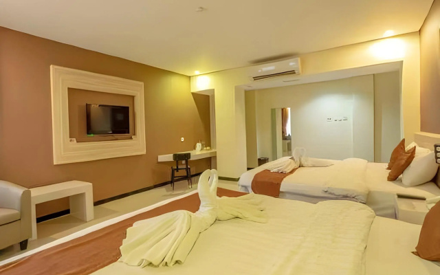 Red Chilies Hotel – Guest Rooms – Surakarta