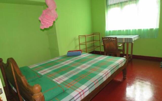 Hikkaduwa Home Stay