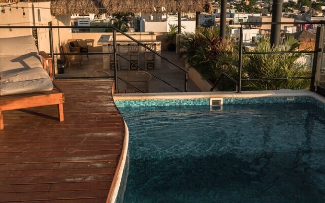 Casa Luz Downtown Apartments