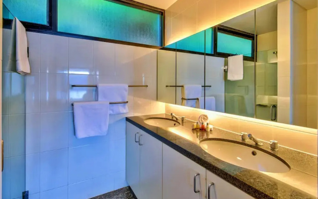 Waves 5 Luxury 3 Bedroom