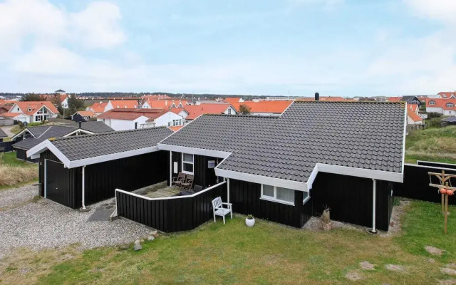 Winsome Holiday Home in Blokhus near Sea