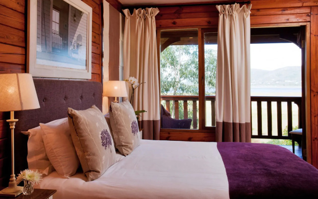 Oyster Creek Lodge