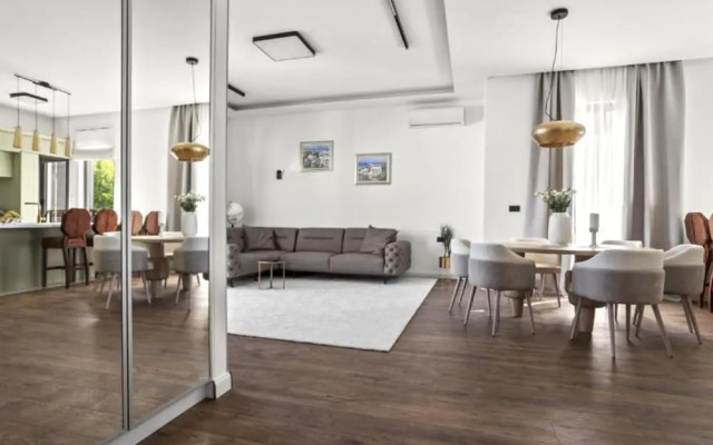 Luxury Penthouse Duce