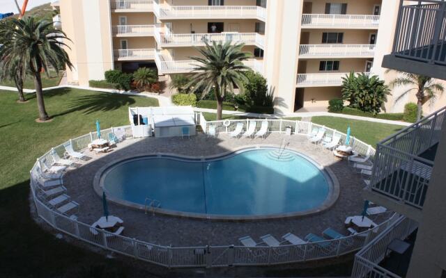 Jamaica Royale 502 - 2 Br Condo