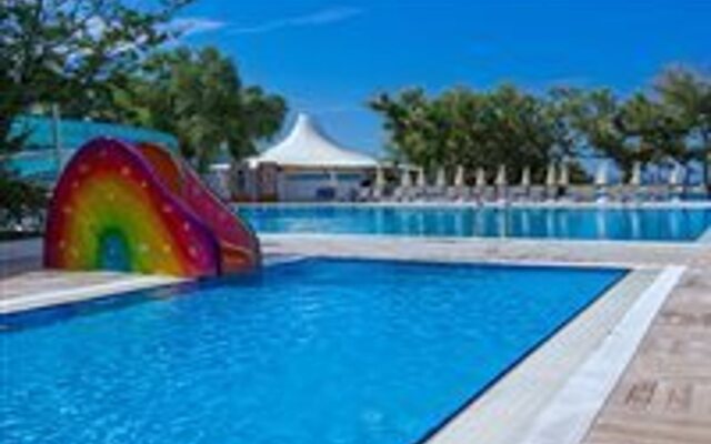 Carpe Mare Beach Resort - All Inclusive