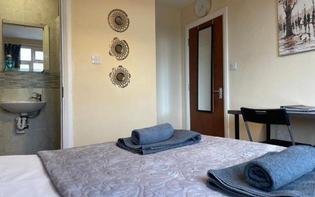 Amazing Studio Apartment in North East London
