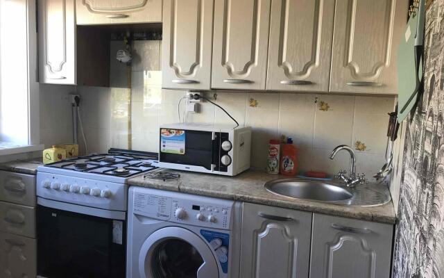 Апартаменты на улице Матвеева 36