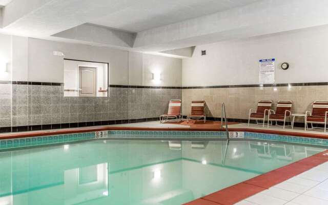 Comfort Suites Morrow - Atlanta South