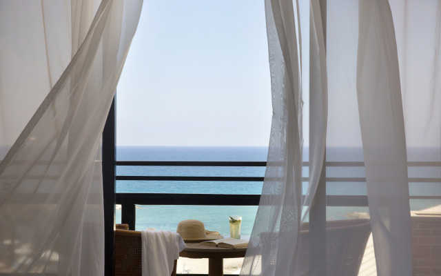 Venus Beach Hotel