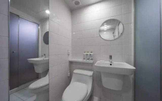 Yeongdeungpo Hotel Bridge