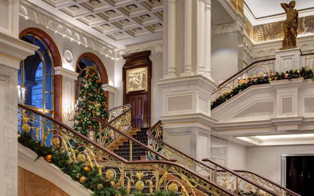 Lotte New York Palace