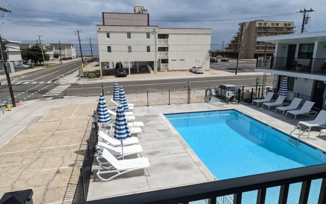 Seaport Inn