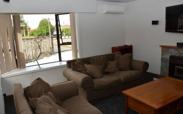 Cozy Home East Auckland