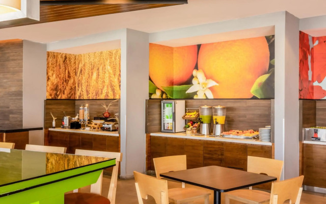 Fairfield Inn & Suites Mexico City Vallejo