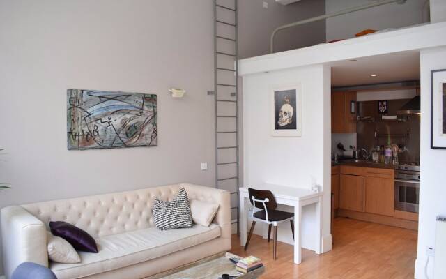 Stylish 2 Bedroom Apartment in Shoreditch