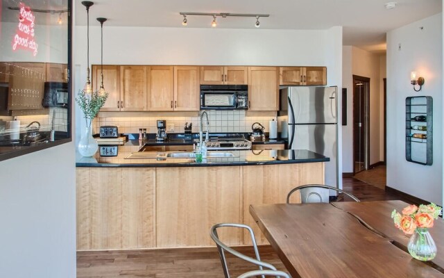 The Crescent by Okanagan Premier